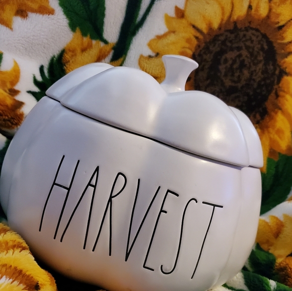 Rae dunn harvest open pumpkin 🍁🍂🎃 - Picture 2 of 2